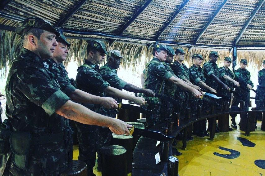 Exército Brasileiro - #INICIATIVA é fazer o certo sem que seja necessário  receber ordem para fazê-lo. #Selva